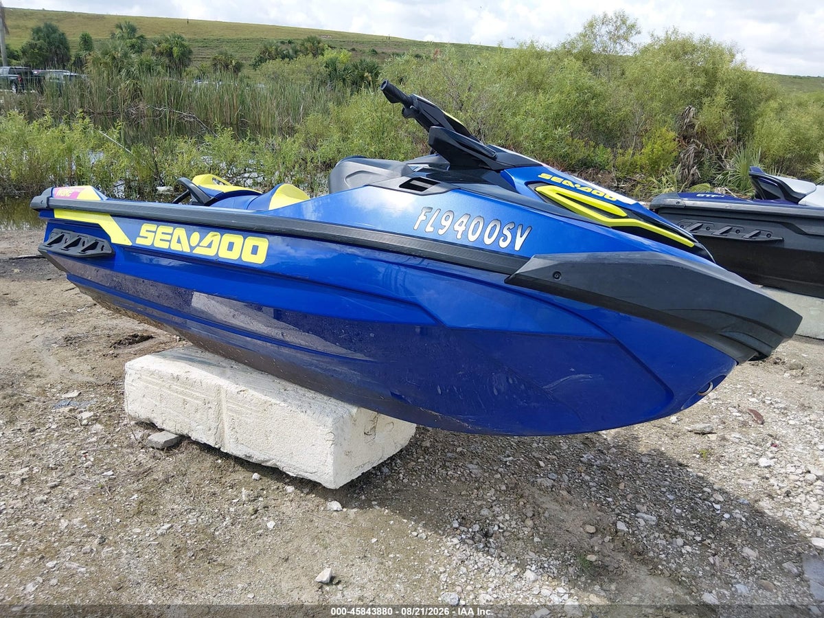 2021 SEADOO WAKE PRO 230