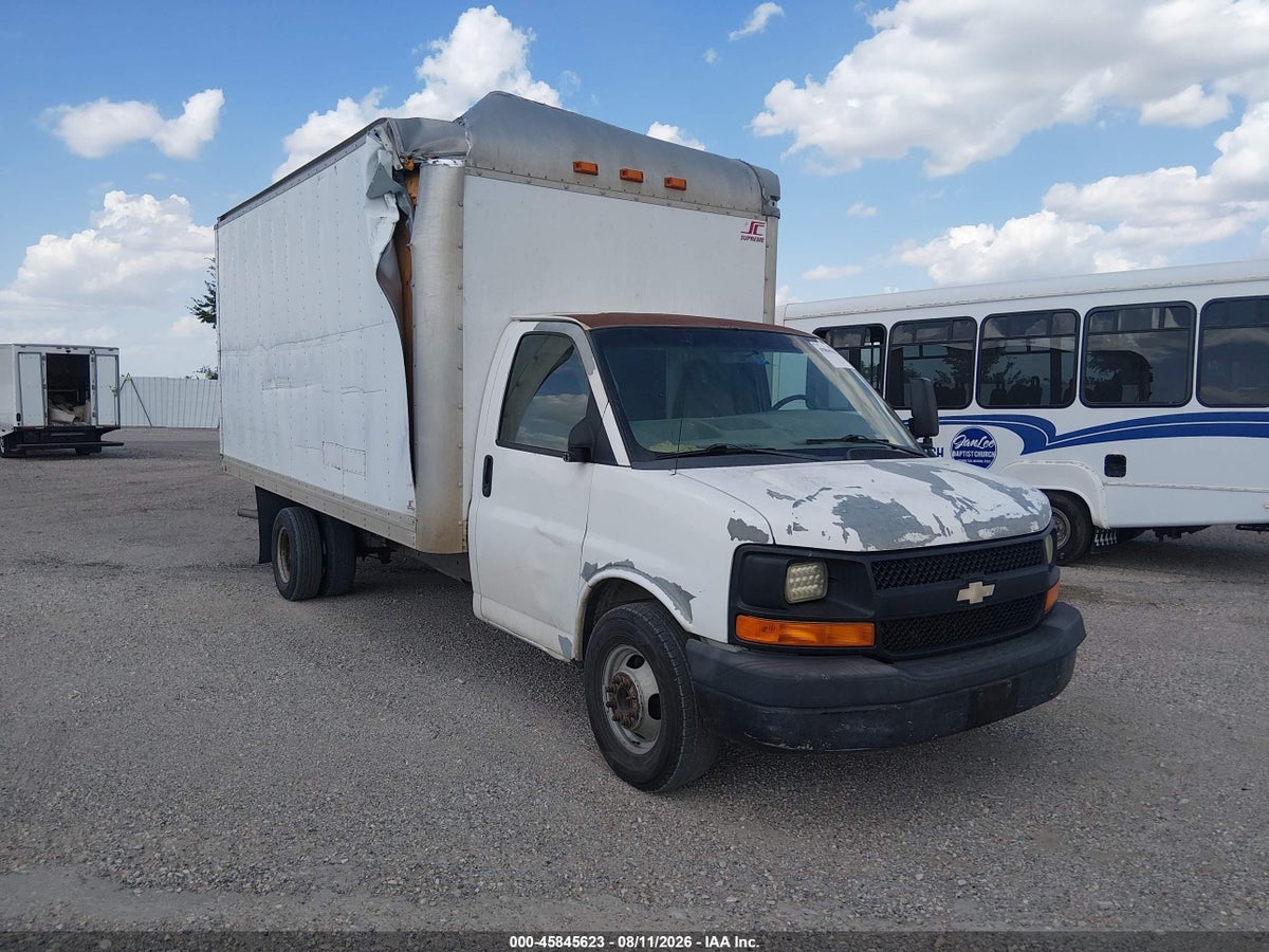 2012 CHEVROLET EXPRESS CUTAWAY WORK VAN