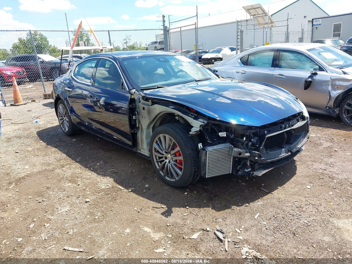 2023 MASERATI GHIBLI MODENA Q4