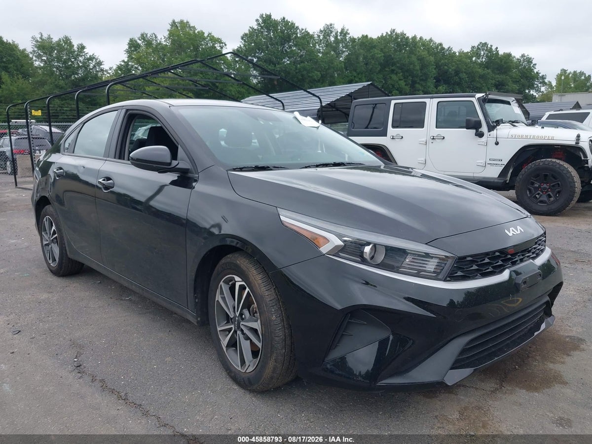 2024 KIA FORTE LXS