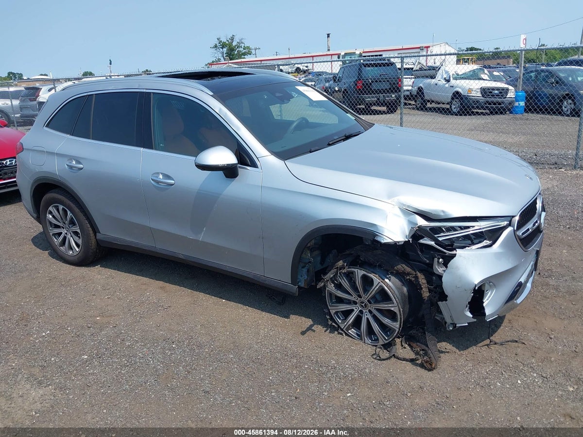 2026 MERCEDES-BENZ GLC 300 4MATIC SUV