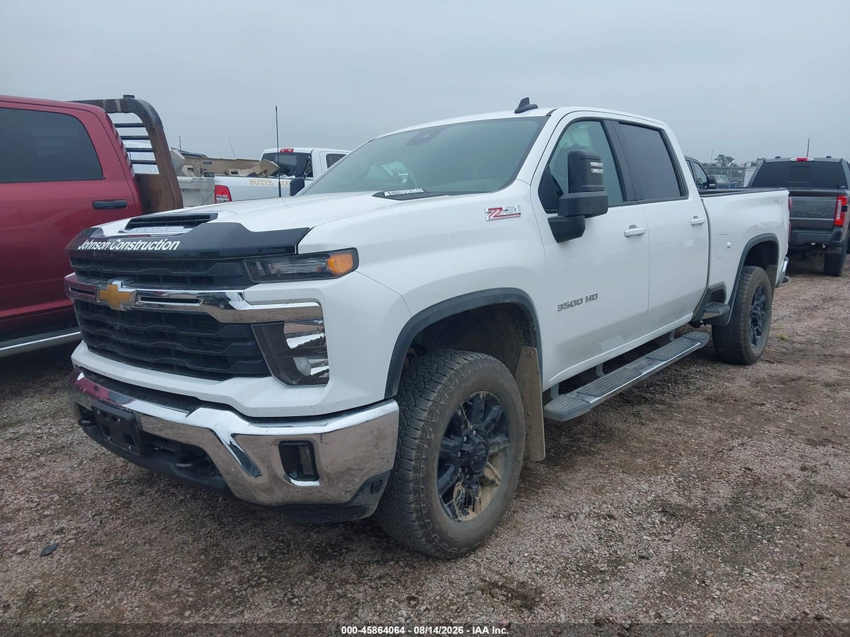 2026 CHEVROLET SILVERADO K3500 LT — снимка 2