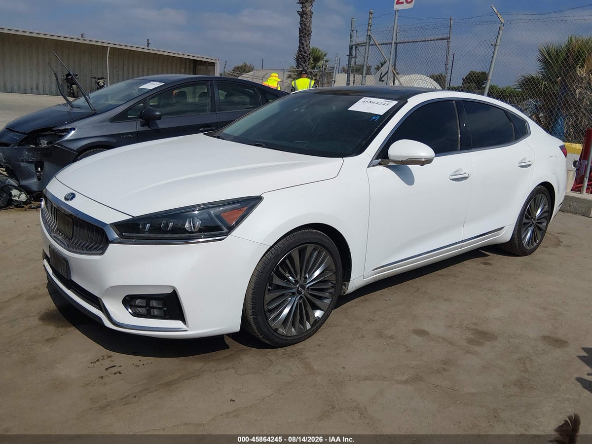 2018 KIA CADENZA LIMITED — photo 2