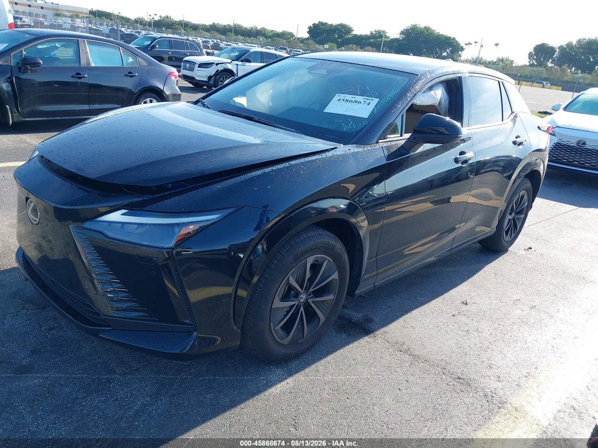 2026 LEXUS RZ 350E PREMIUM — снимка 2