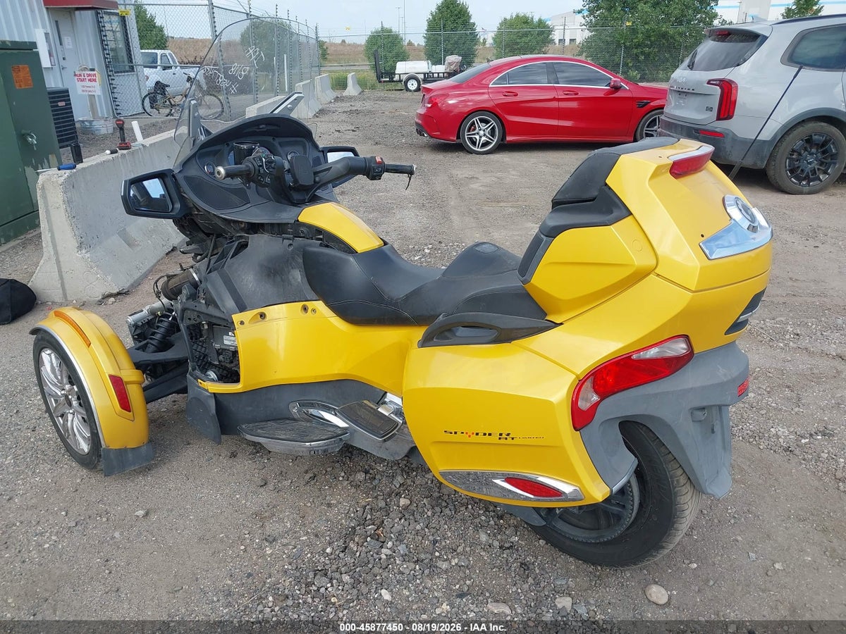 2015 CAN-AM SPYDER ROADSTER RT/RT-S/S SERIES/LTD — снимка 3