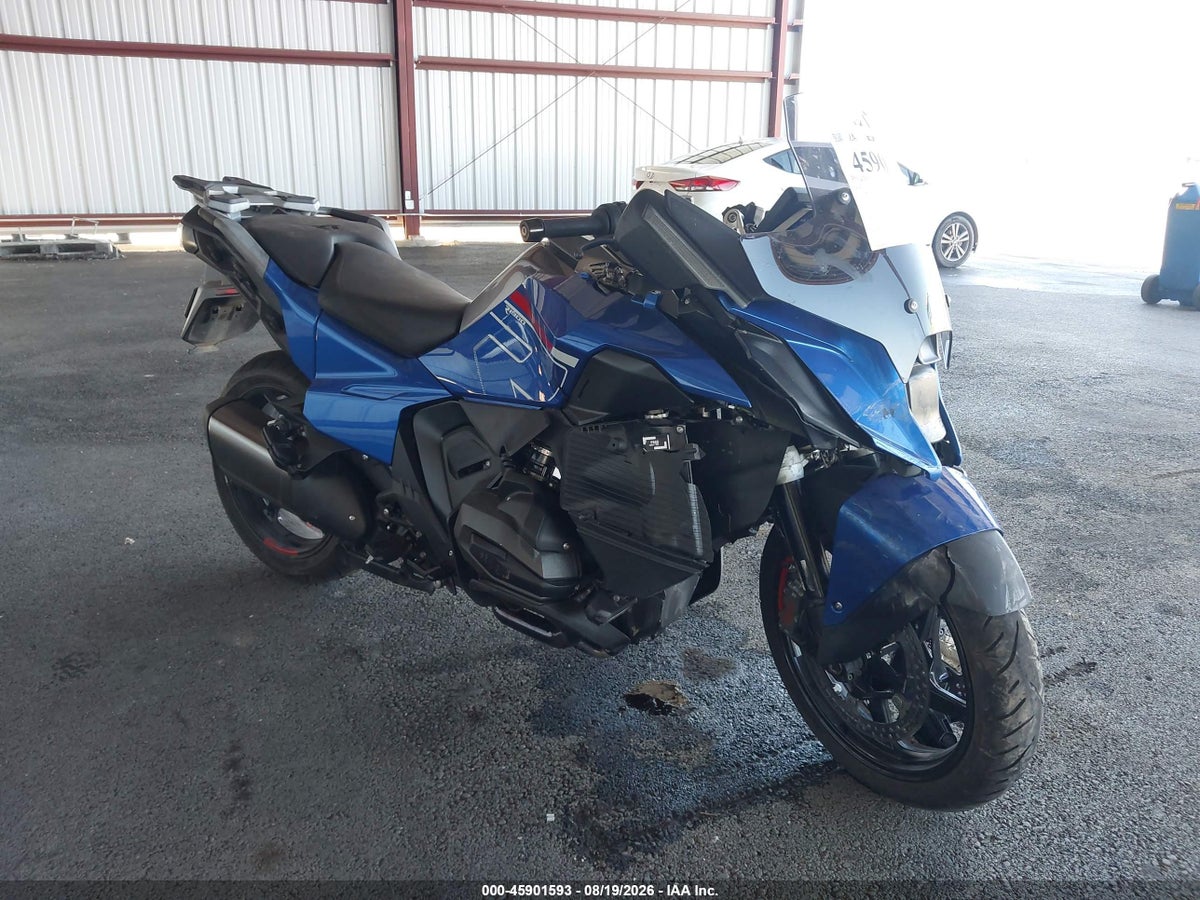 2026 BMW R 1300 RT/RT-P