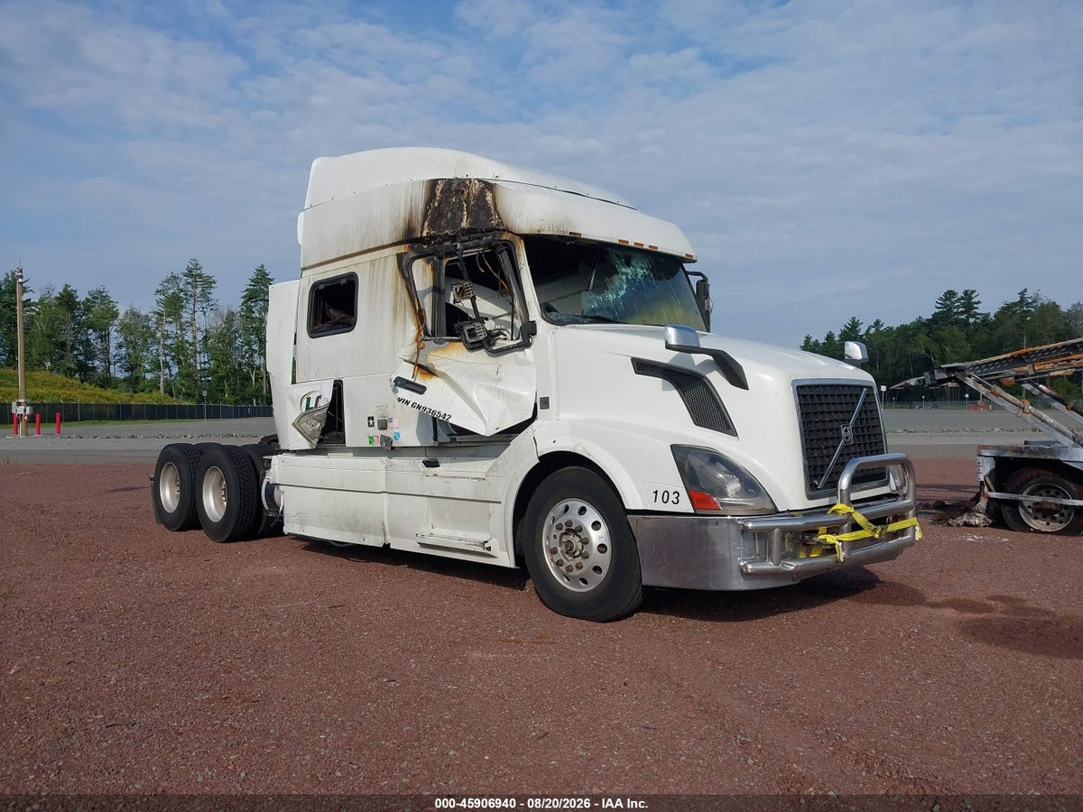 2016 VOLVO VN VNL — снимка 2
