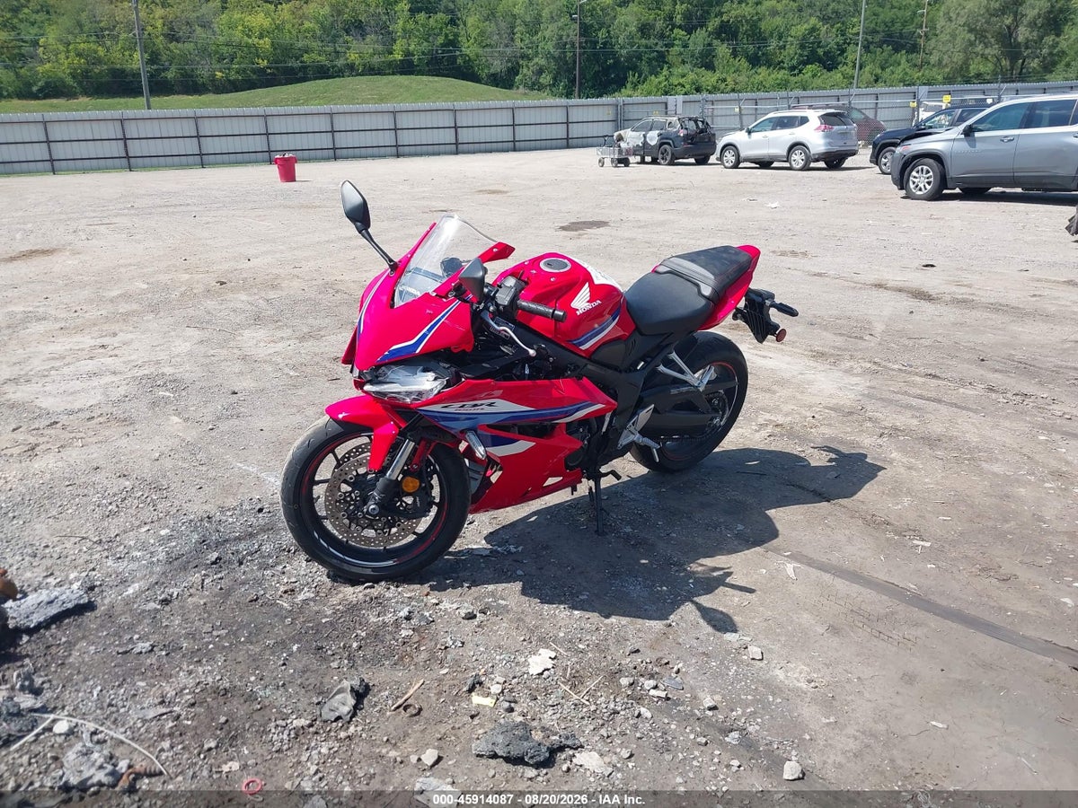 2026 HONDA CBR650 R — снимка 2