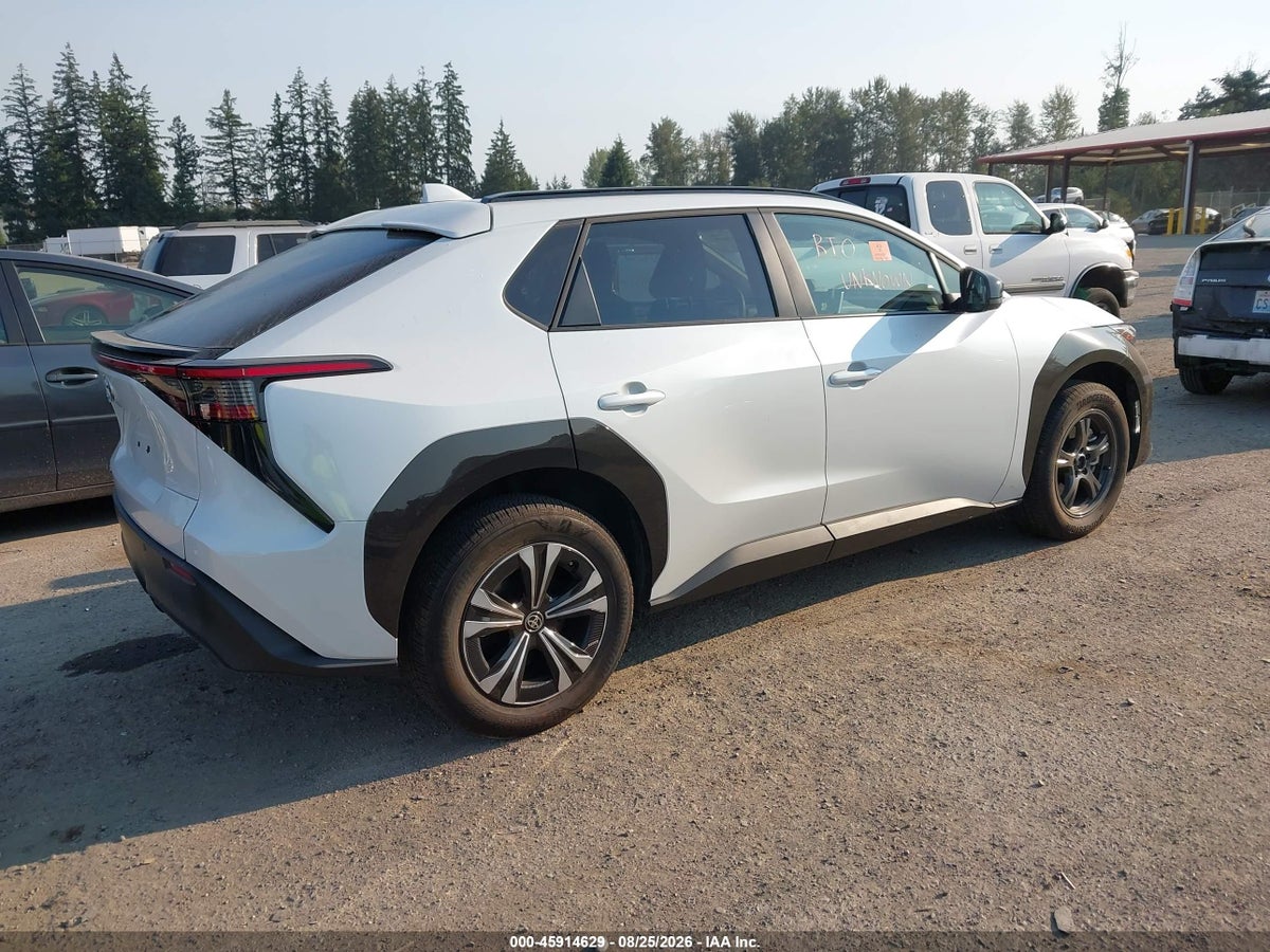 2025 TOYOTA BZ4X XLE — photo 4