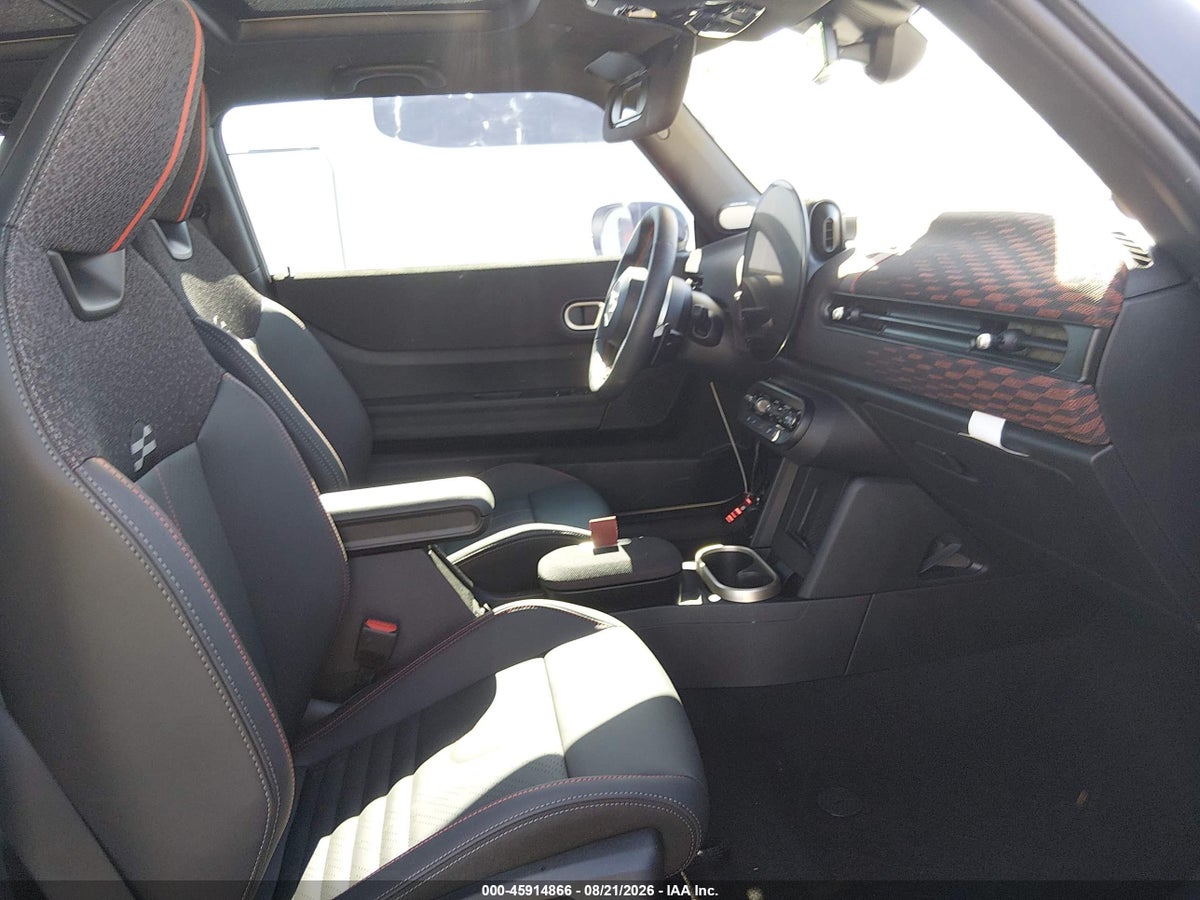2026 MINI HARDTOP JCW — photo 5