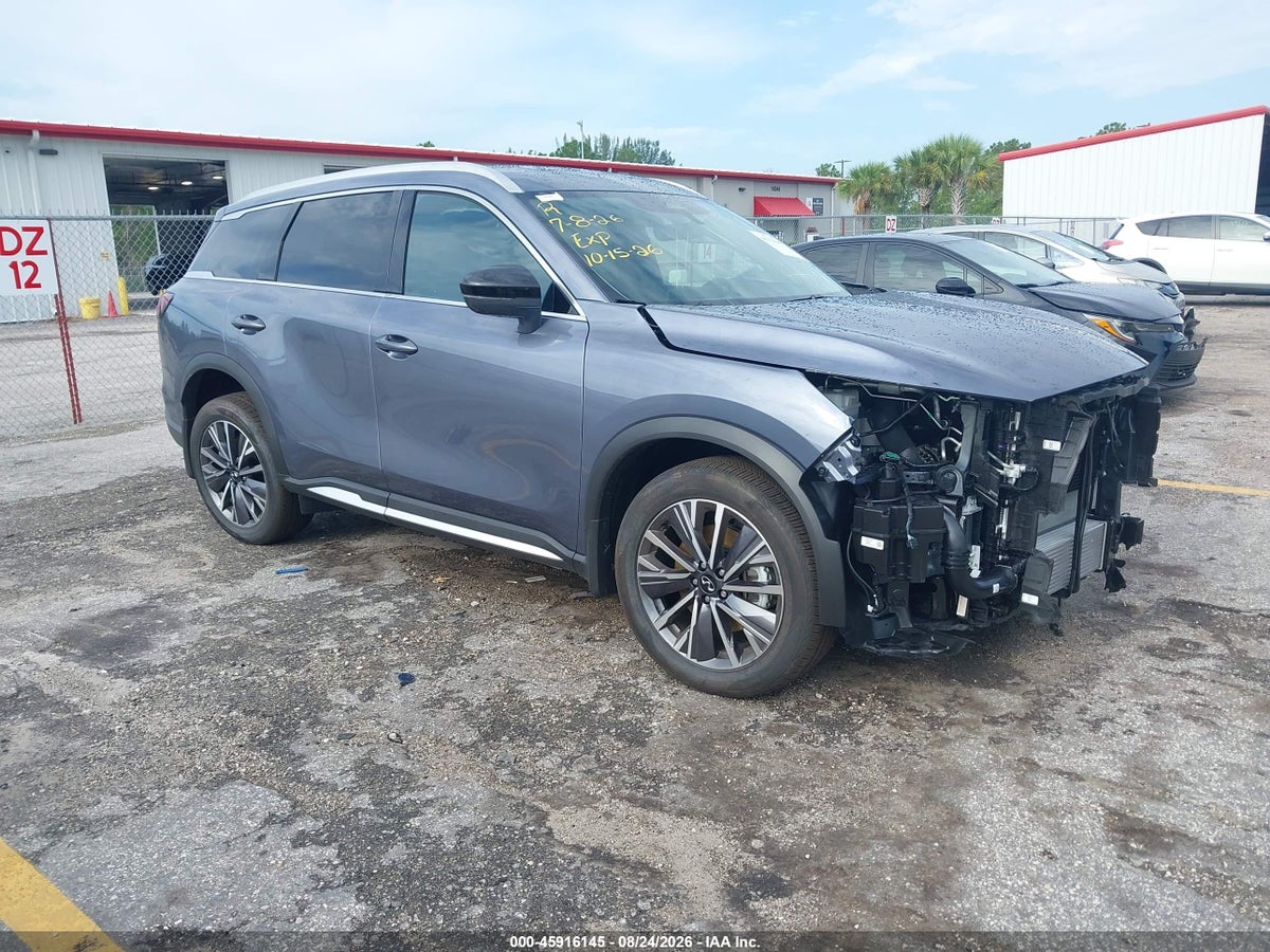 2026 INFINITI QX60 LUXE
