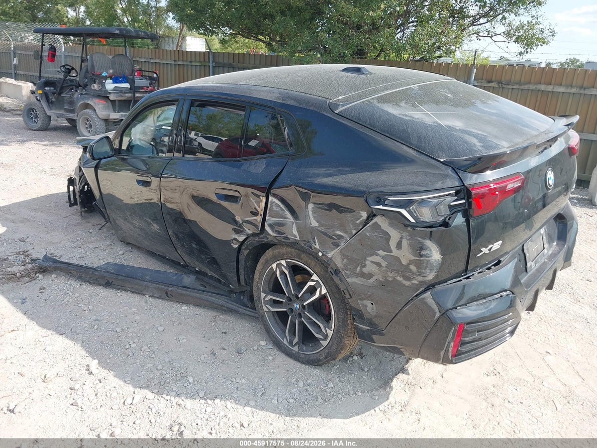 2025 BMW X2 XDRIVE28I — photo 3