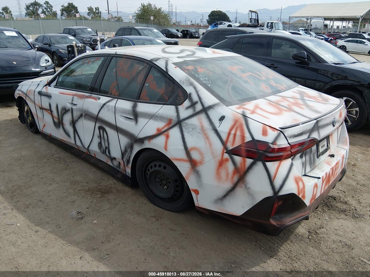 2026 BMW 540I XDRIVE — photo 3
