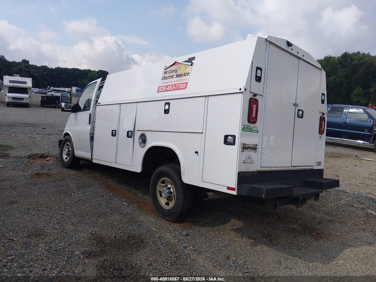 2019 CHEVROLET EXPRESS CUTAWAY 4500 — снимка 3