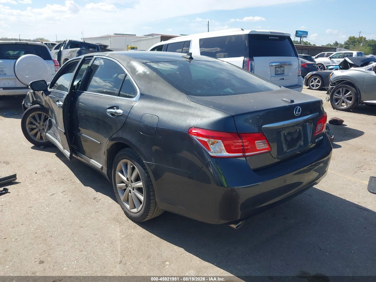 2011 LEXUS ES 350 — снимка 3
