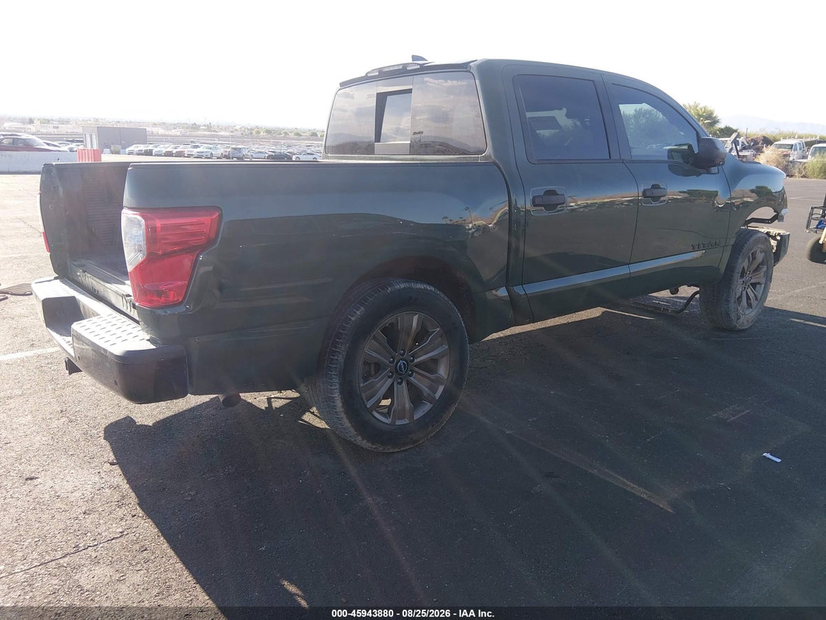 2024 NISSAN TITAN SV 4X4 — photo 4