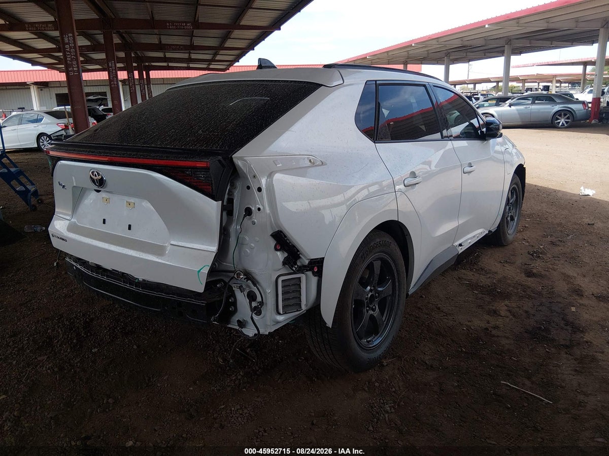 2026 TOYOTA BZ XLE — photo 4