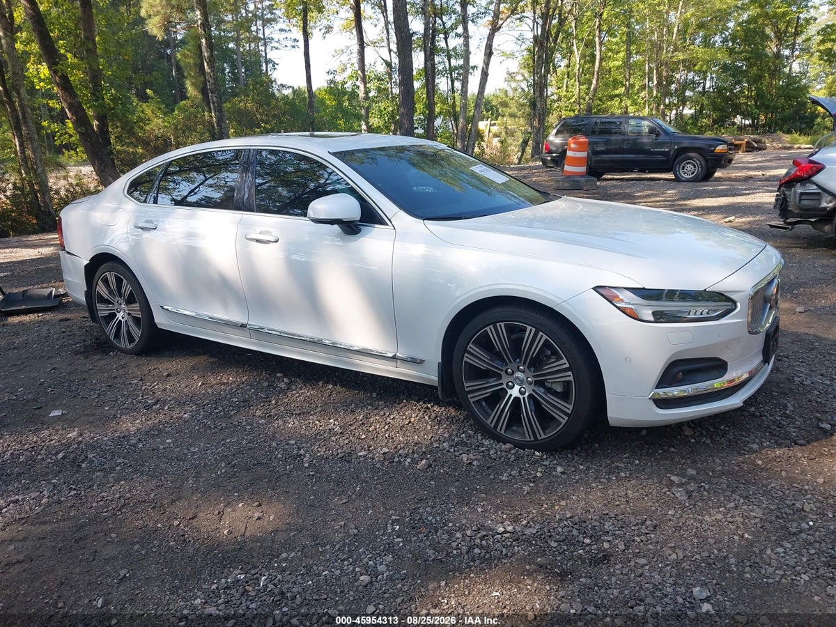 2022 VOLVO S90 B6 INSCRIPTION