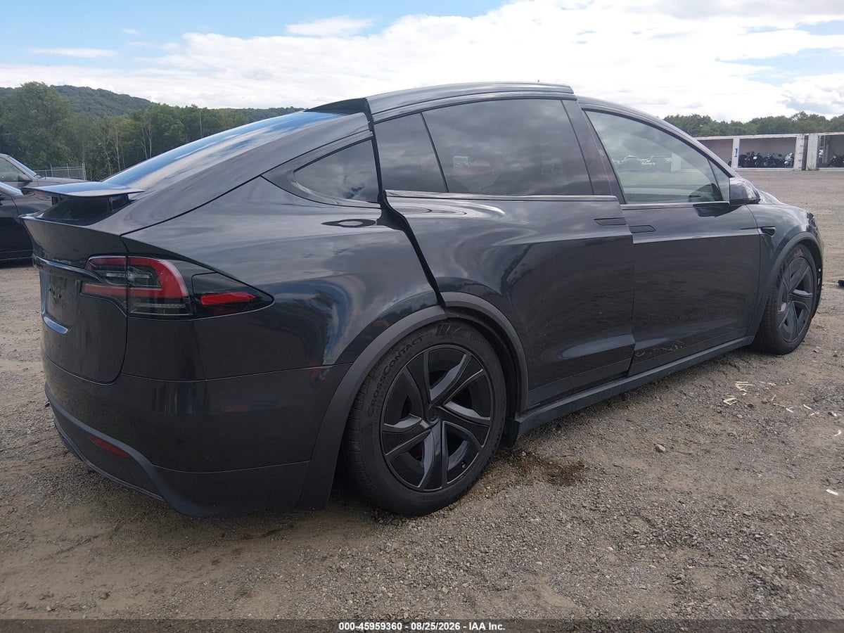 2026 TESLA MODEL X ALL-WHEEL DRIVE — photo 4
