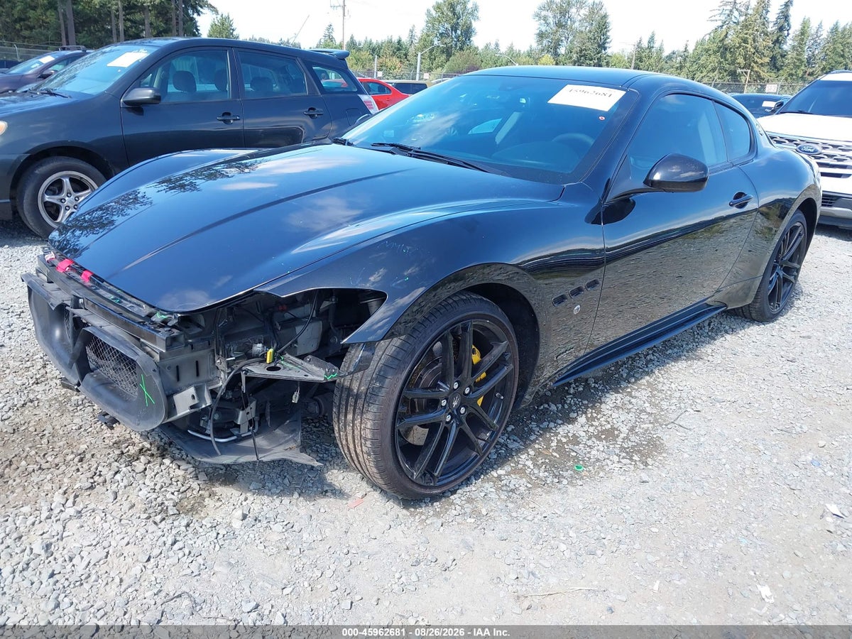2018 MASERATI GRANTURISMO MC/SPORT — photo 2