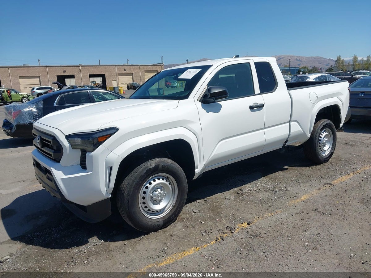 2026 TOYOTA TACOMA SR — снимка 2