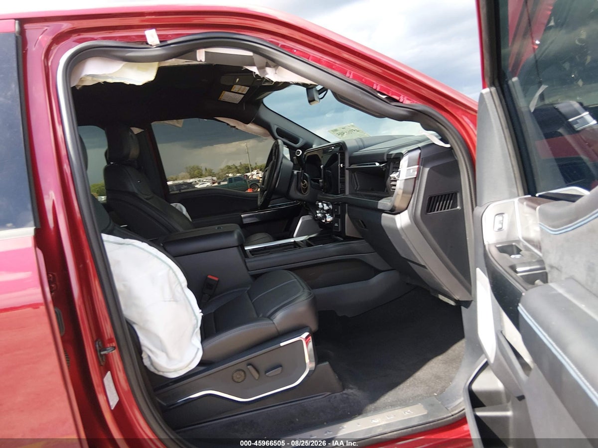 2026 FORD F-250 PLATINUM — photo 5
