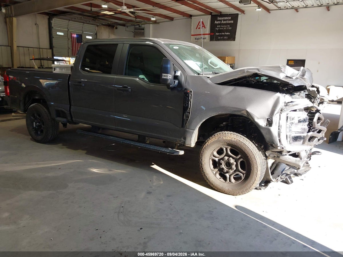 2026 FORD F-250 XL