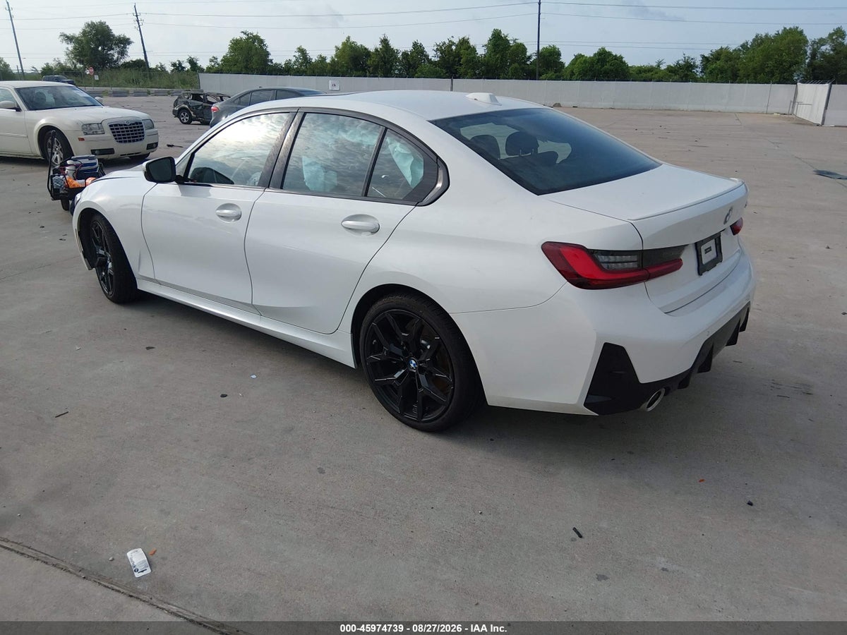 2026 BMW 330I — снимка 3