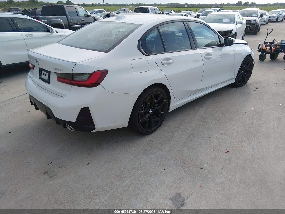 2026 BMW 330I — снимка 4