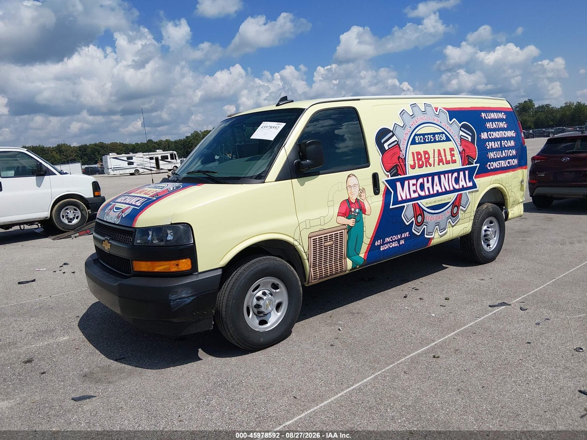 2025 CHEVROLET EXPRESS CARGO RWD 2500 REGULAR WHEELBASE WT — снимка 2