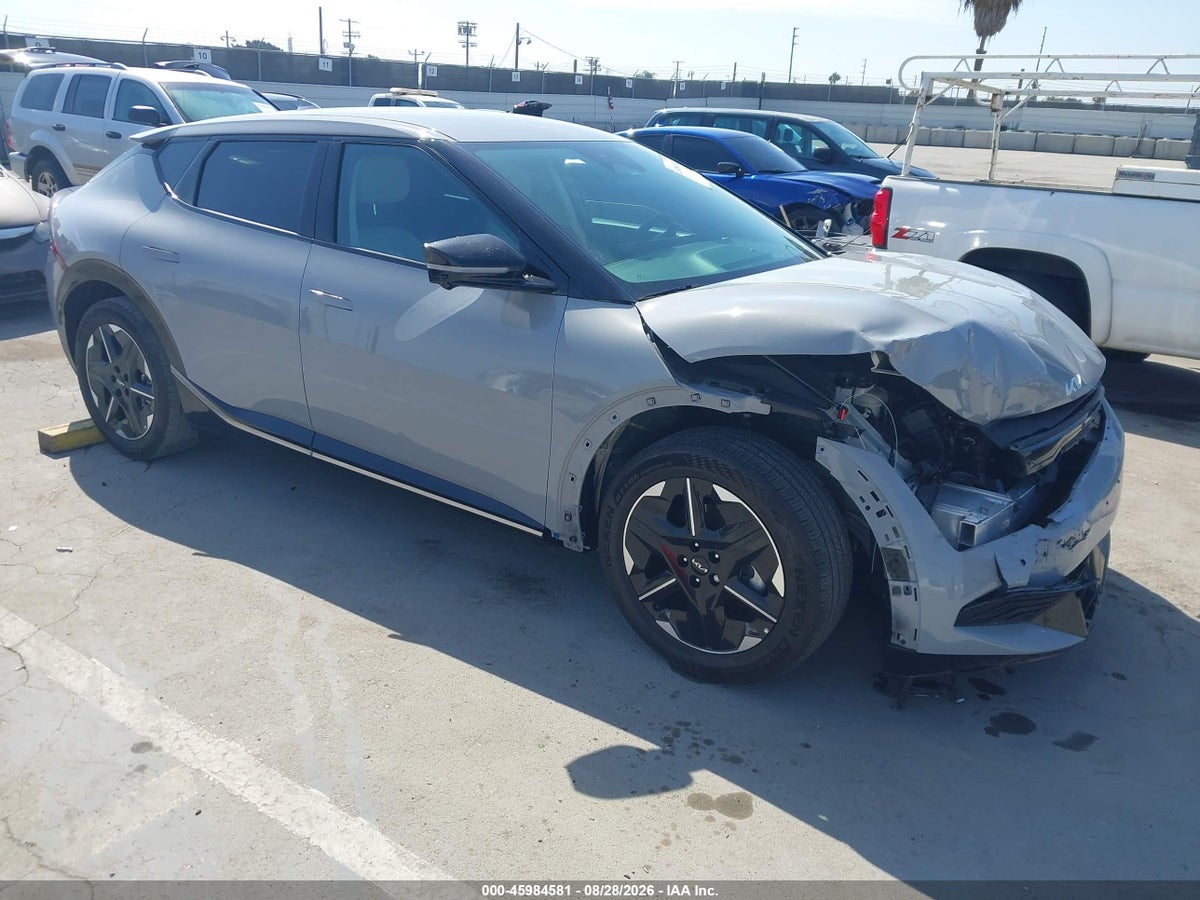 2025 KIA EV6 WIND RWD