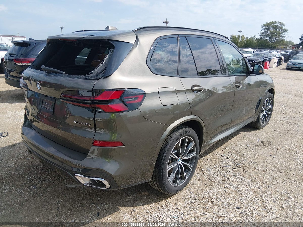 2026 BMW X5 XDRIVE40I — photo 4