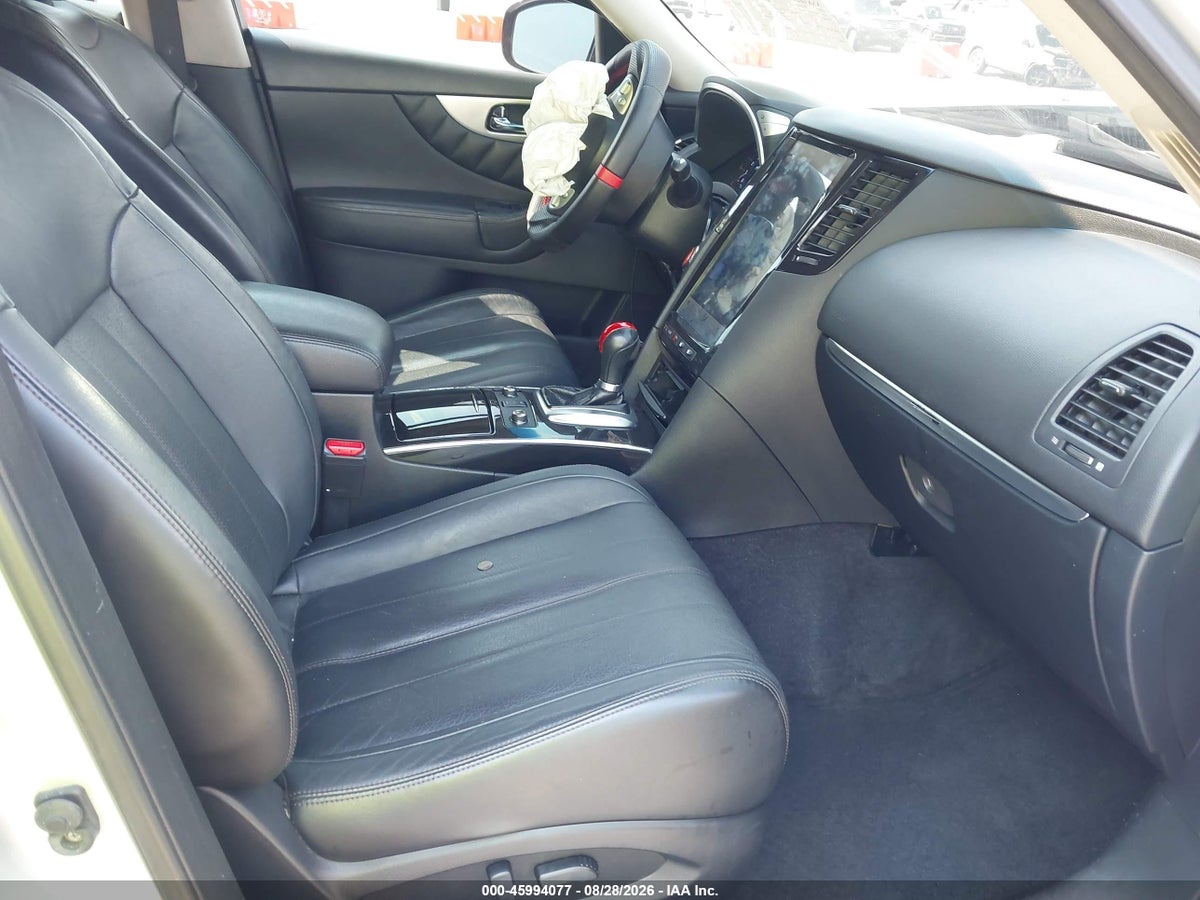 2017 INFINITI QX70 — снимка 5