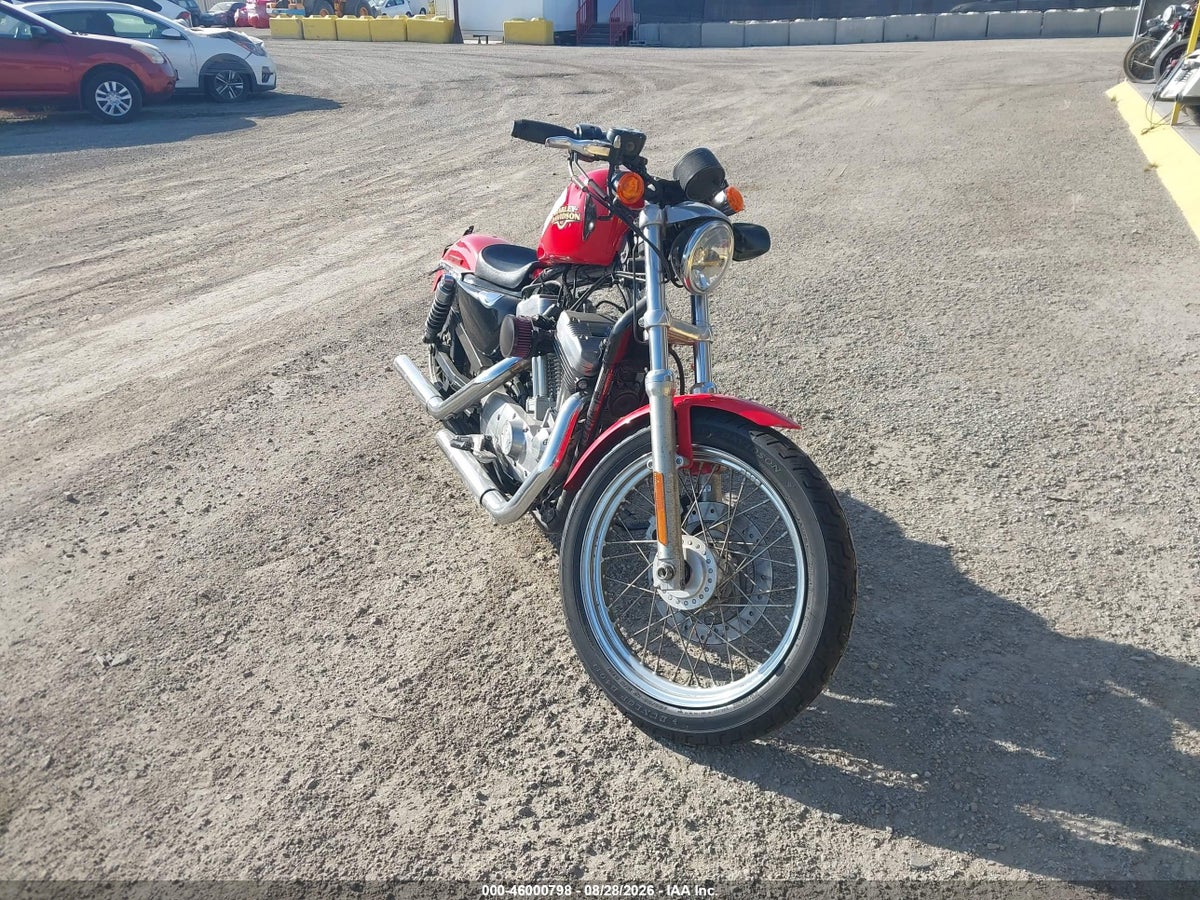 2010 HARLEY-DAVIDSON XL883 L