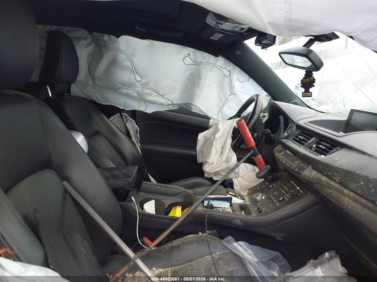 2017 LEXUS CT 200H — снимка 5