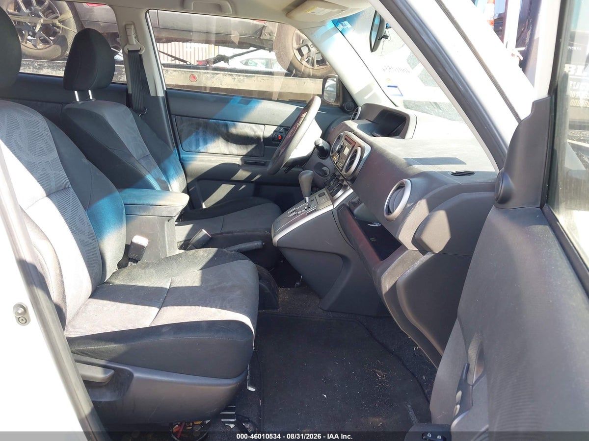 2012 SCION XB — photo 5