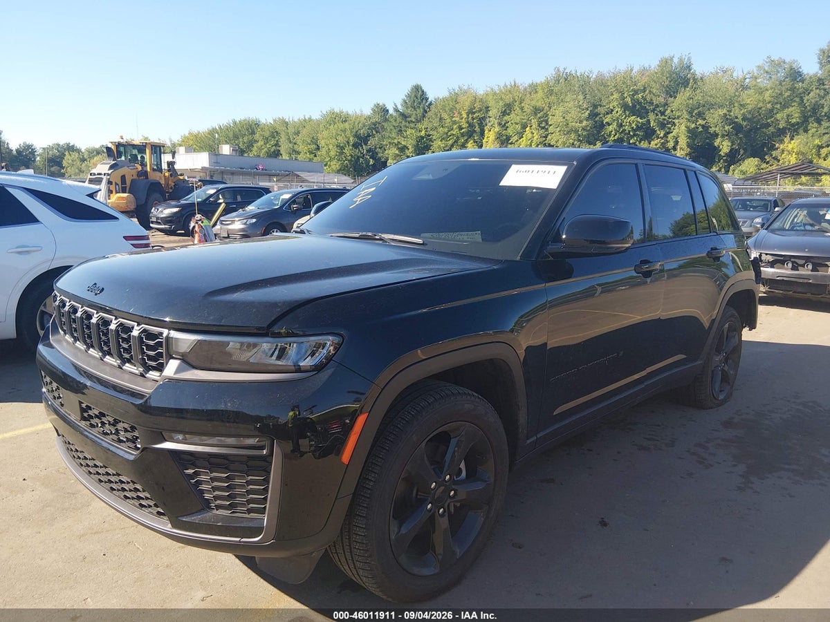 2026 JEEP GRAND CHEROKEE LIMITED 4X4 — photo 2
