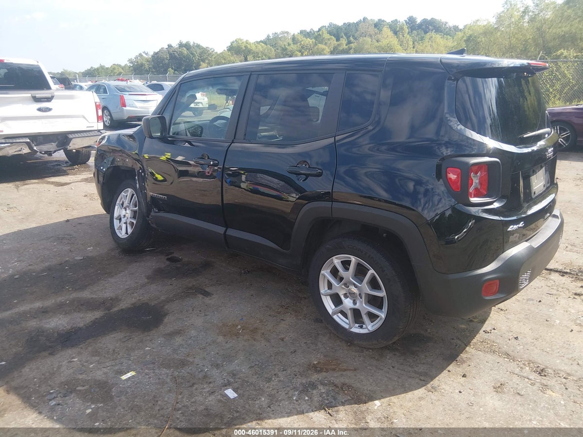 2023 JEEP RENEGADE LATITUDE 4X4 — photo 3