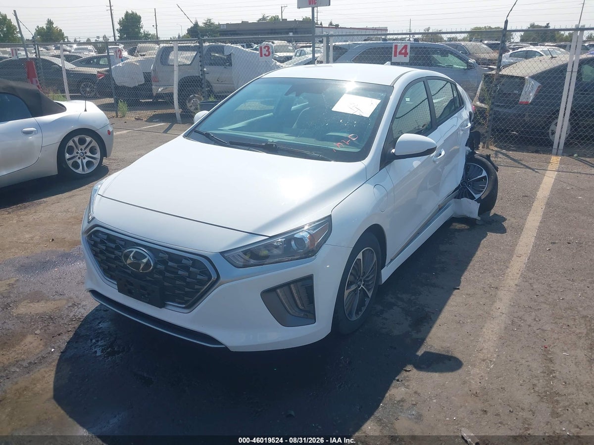 2022 HYUNDAI IONIQ PLUG-IN HYBRID SE — photo 2