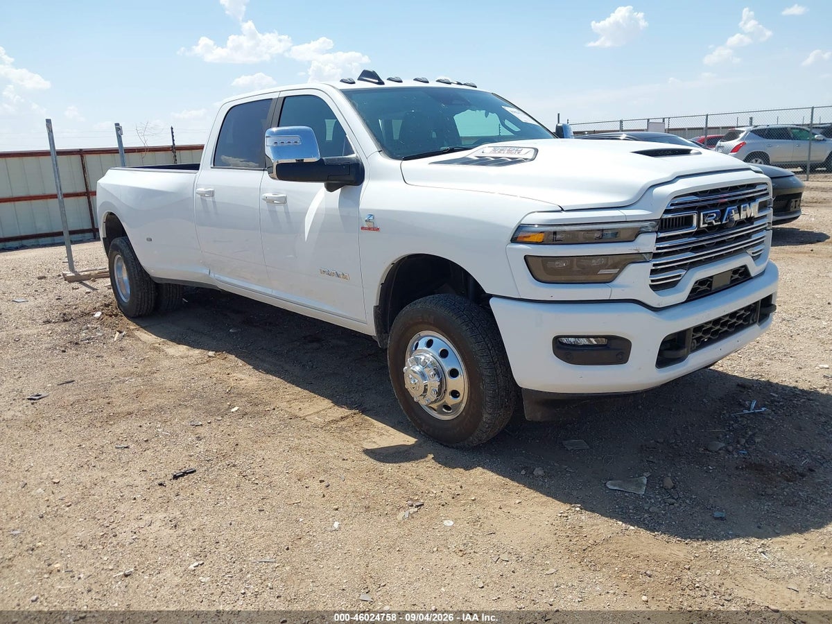 2026 RAM 3500 LARAMIE 4X4 8' BOX