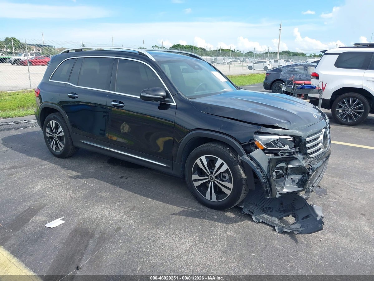 2025 MERCEDES-BENZ GLB 250