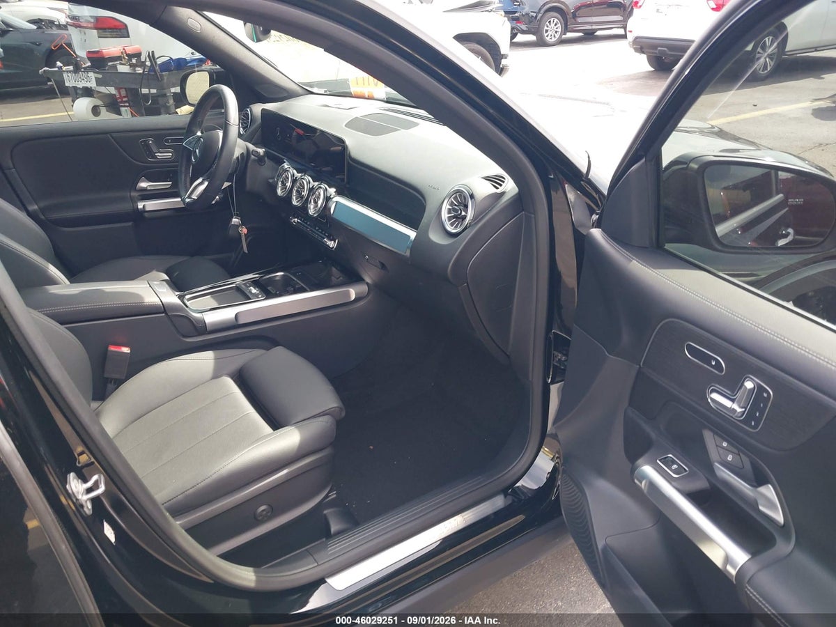 2025 MERCEDES-BENZ GLB 250 — снимка 5