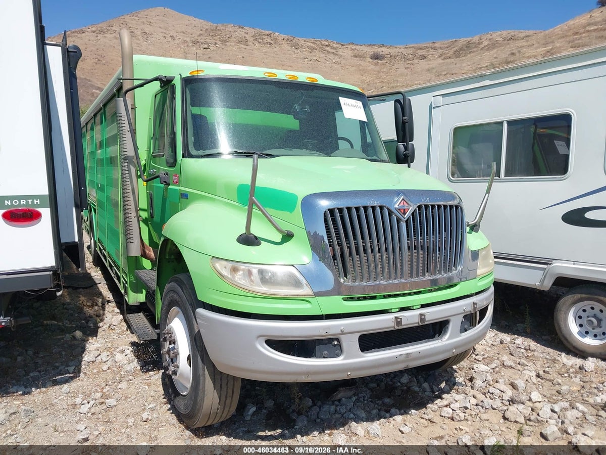 2011 INTERNATIONAL 4000 4300