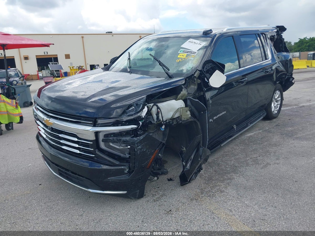 2026 CHEVROLET SUBURBAN LT, RWD — снимка 2