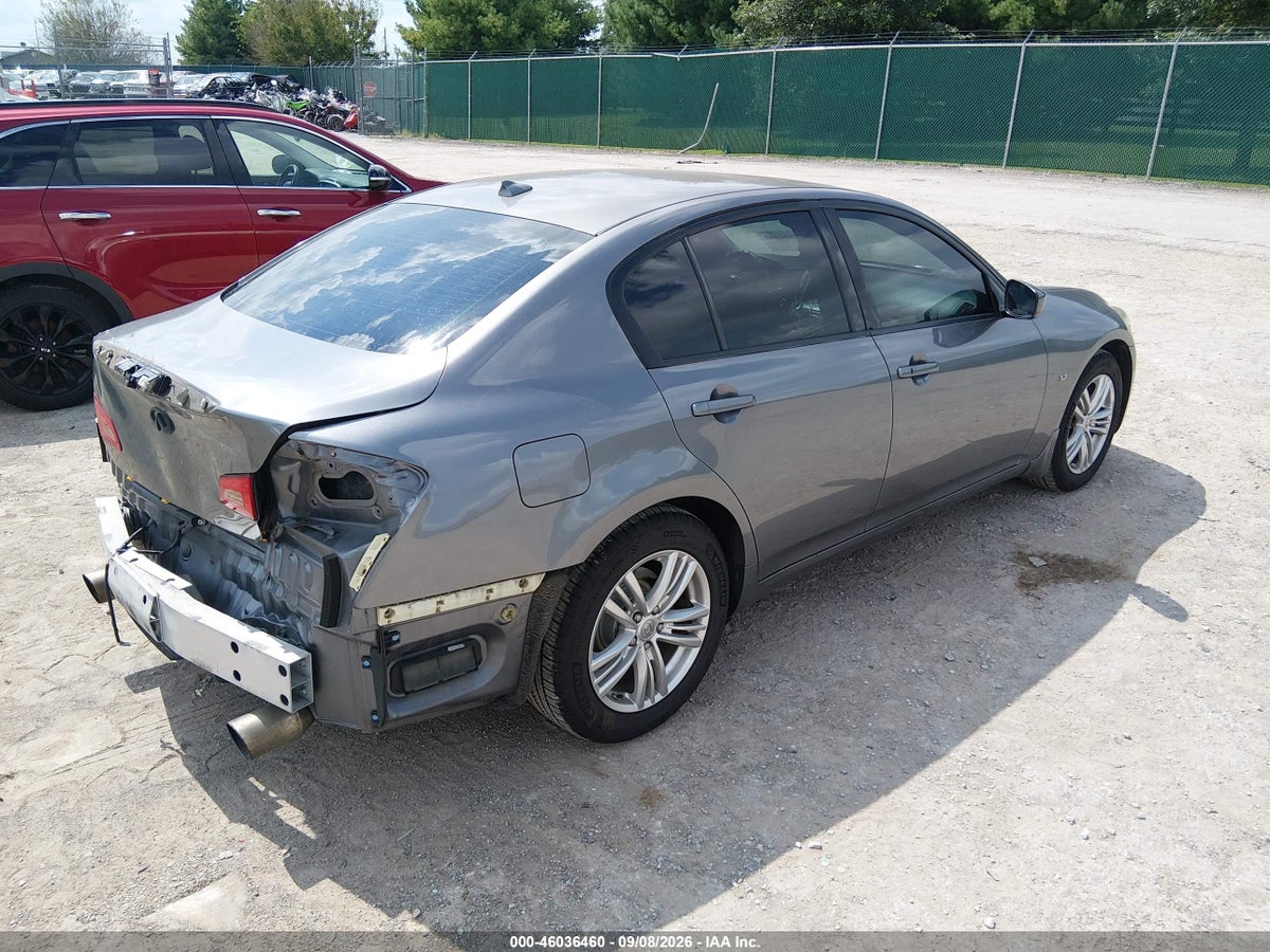 2015 INFINITI Q40 — снимка 4