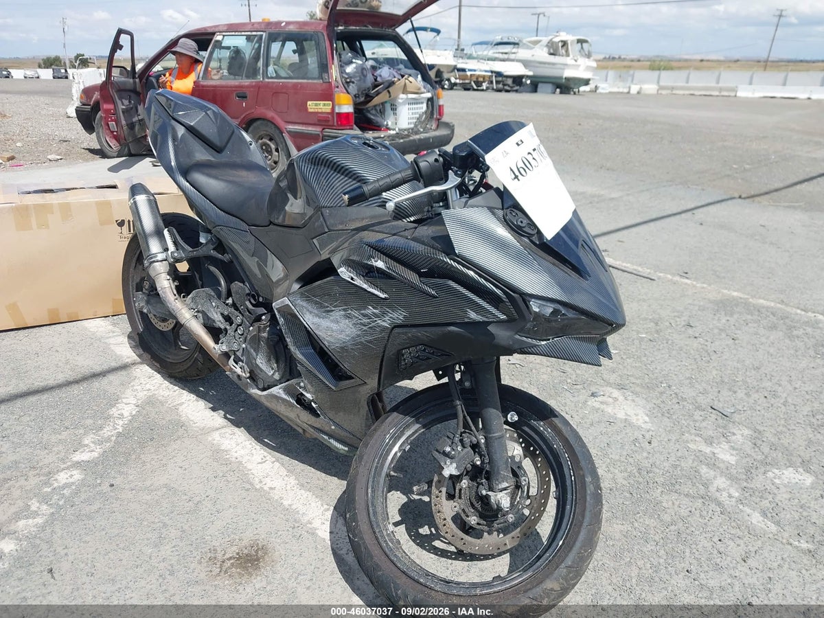 2026 KAWASAKI EX500