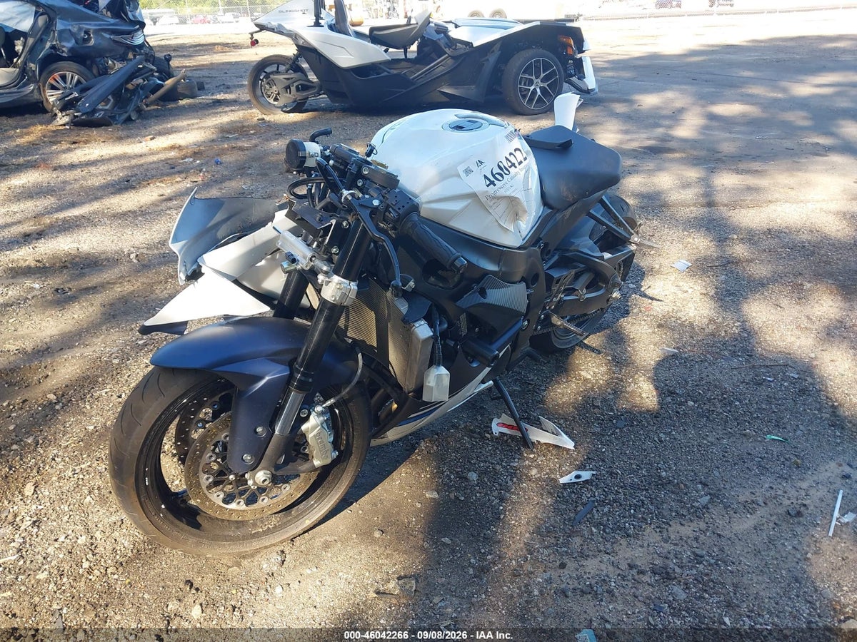 2023 SUZUKI GSX-R600