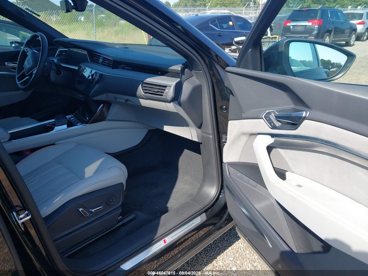 2024 AUDI Q8 E-TRON S LINE PRESTIGE QUATTRO — photo 5