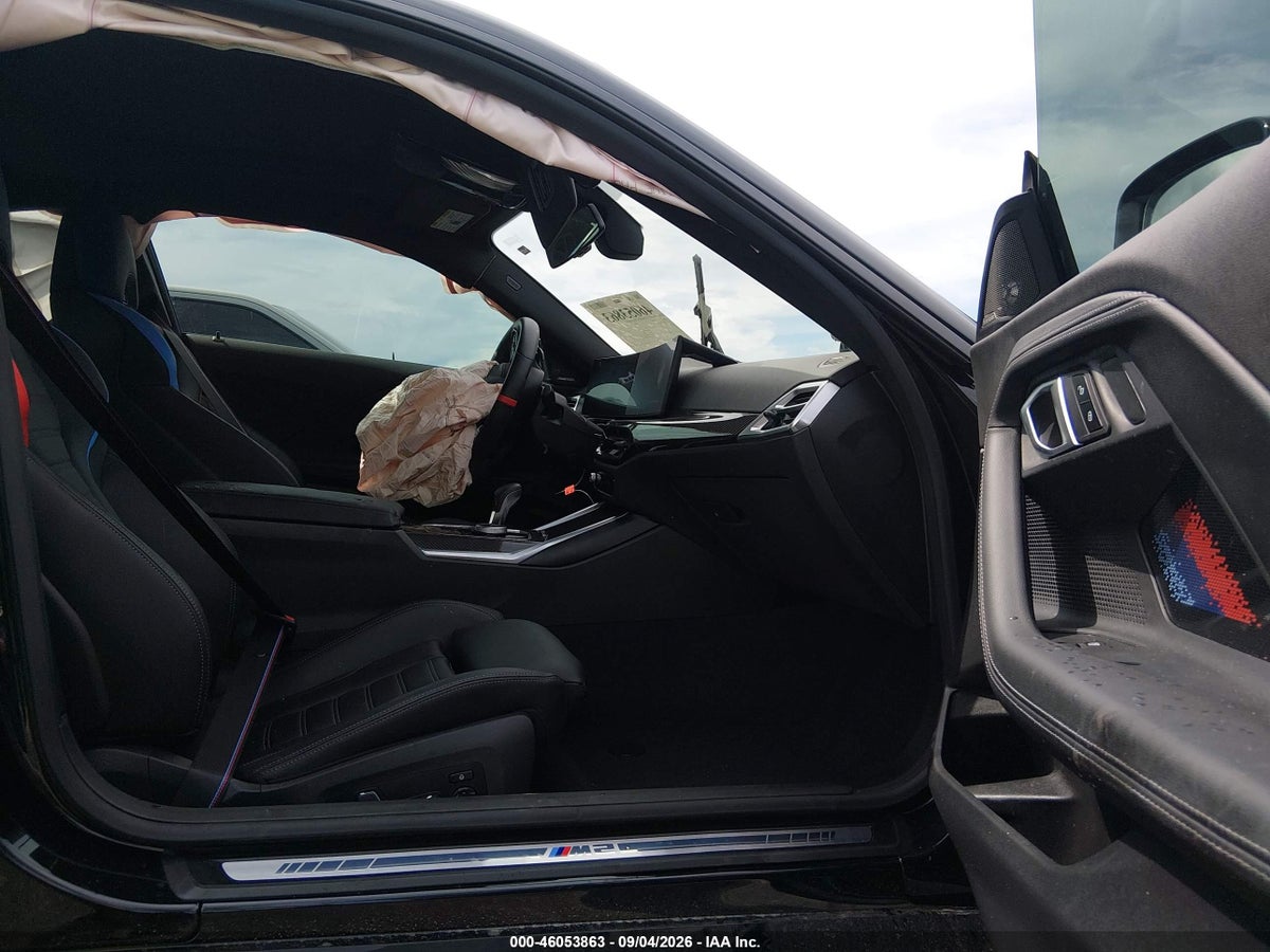 2025 BMW M2 — photo 5