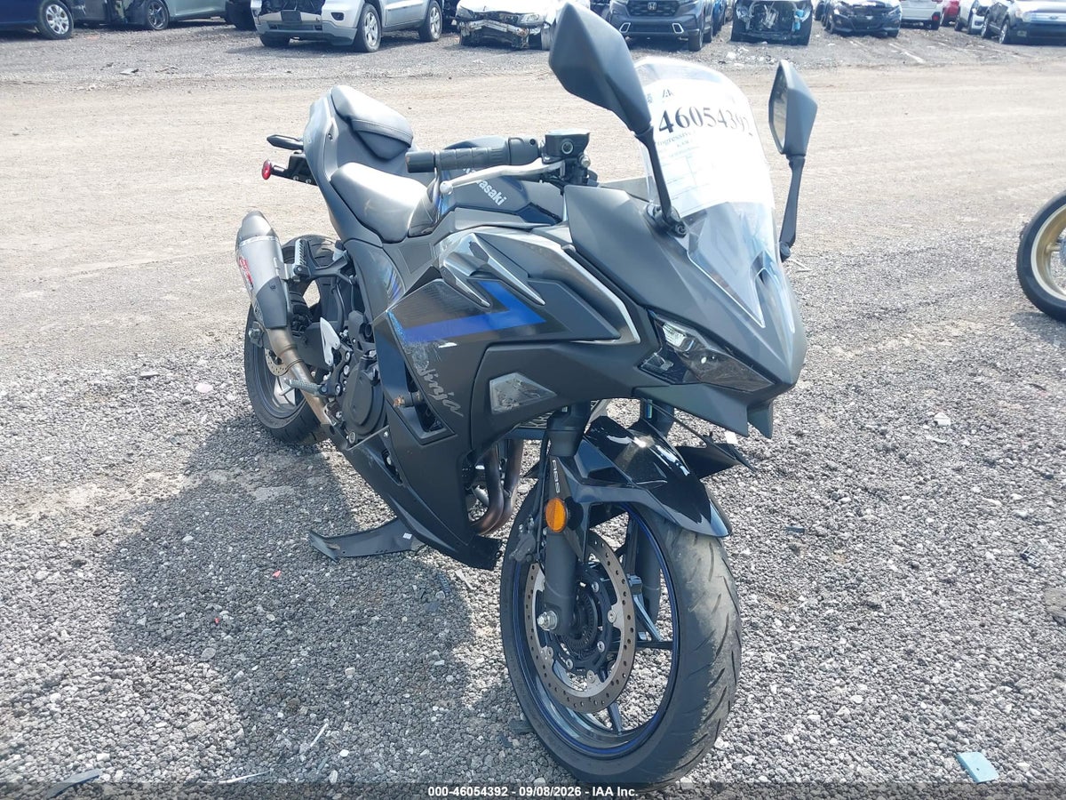 2025 KAWASAKI EX500 A/B